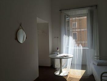 The Travelers Hotel Roma